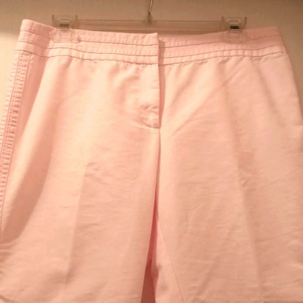 Capri pants